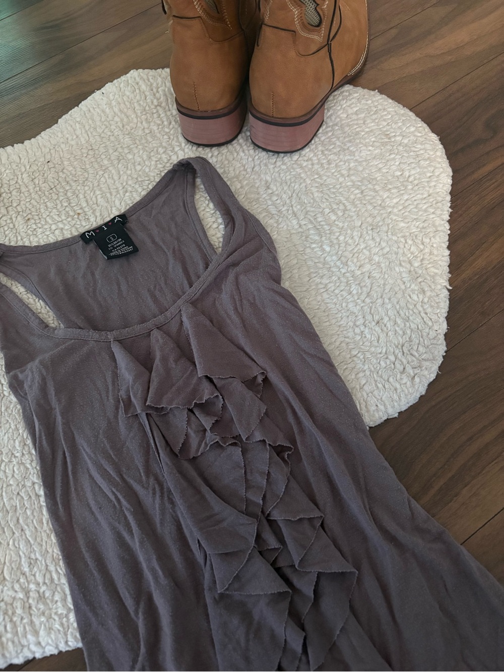 🤎Y2K RUFFLE TANK TOP - Picture 4 of 5
